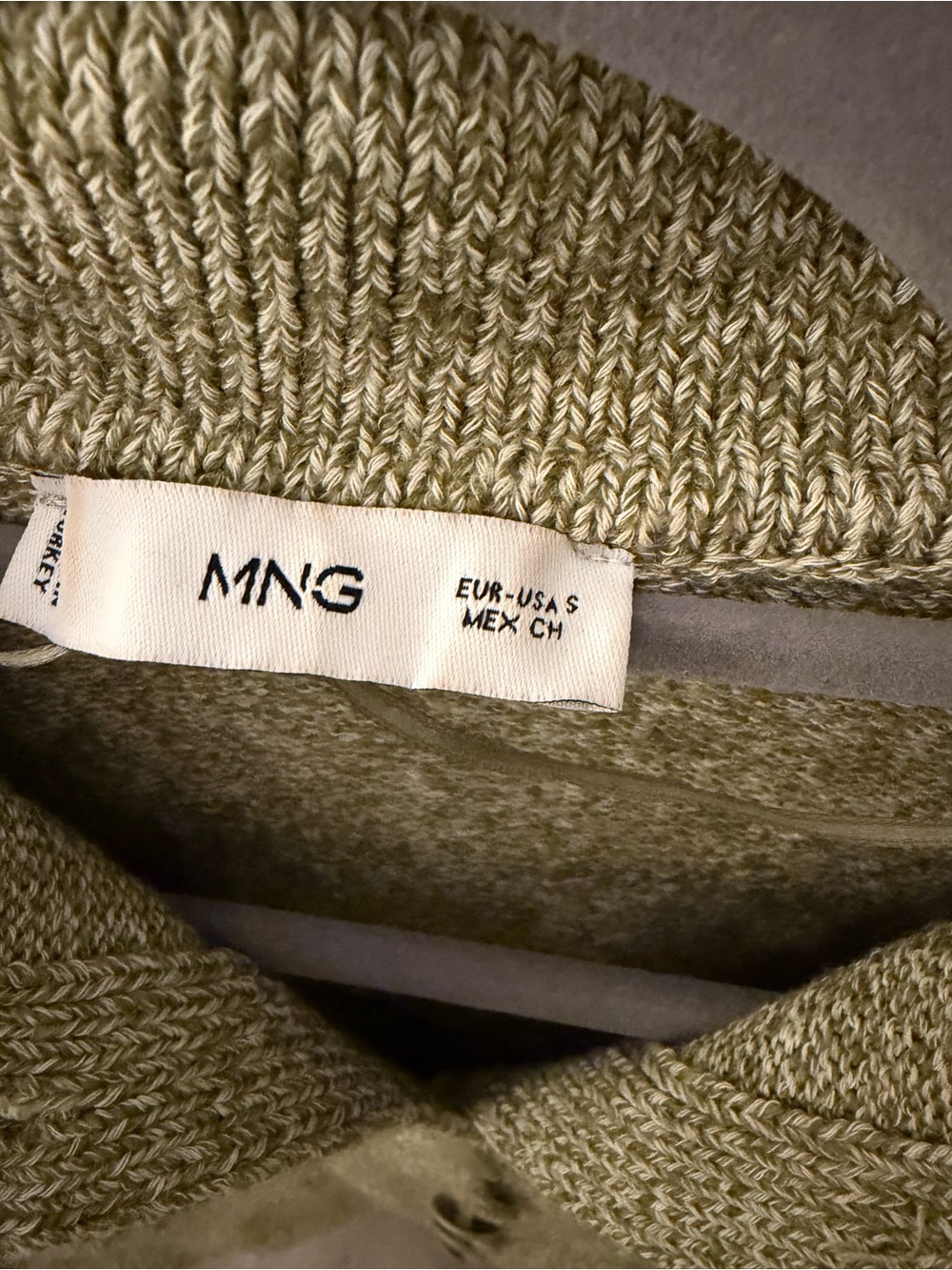 Green Mango Sweater - Picture 2 of 2
